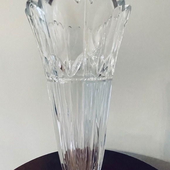 Mid-century crystal tulip vase, Tall Crystal Vase, Vintage Crystal Tulip Vase - Picture 1 of 4